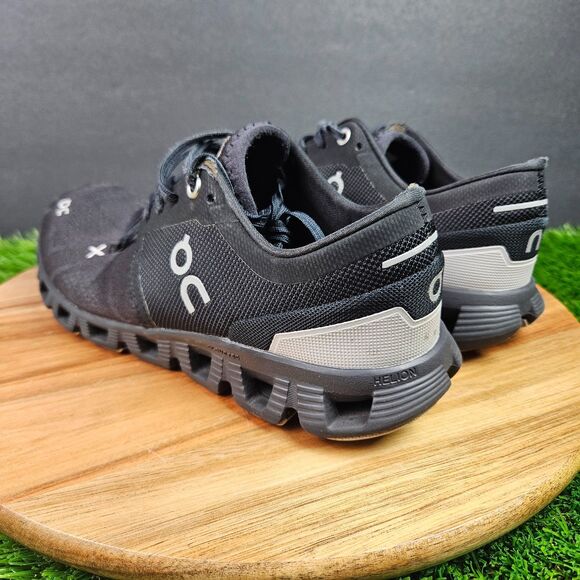 On Cloud X 3 Womens Size 7 Black Athletic Running Walking Shoes Sneakers *FLAWS* - Picture 4 of 15